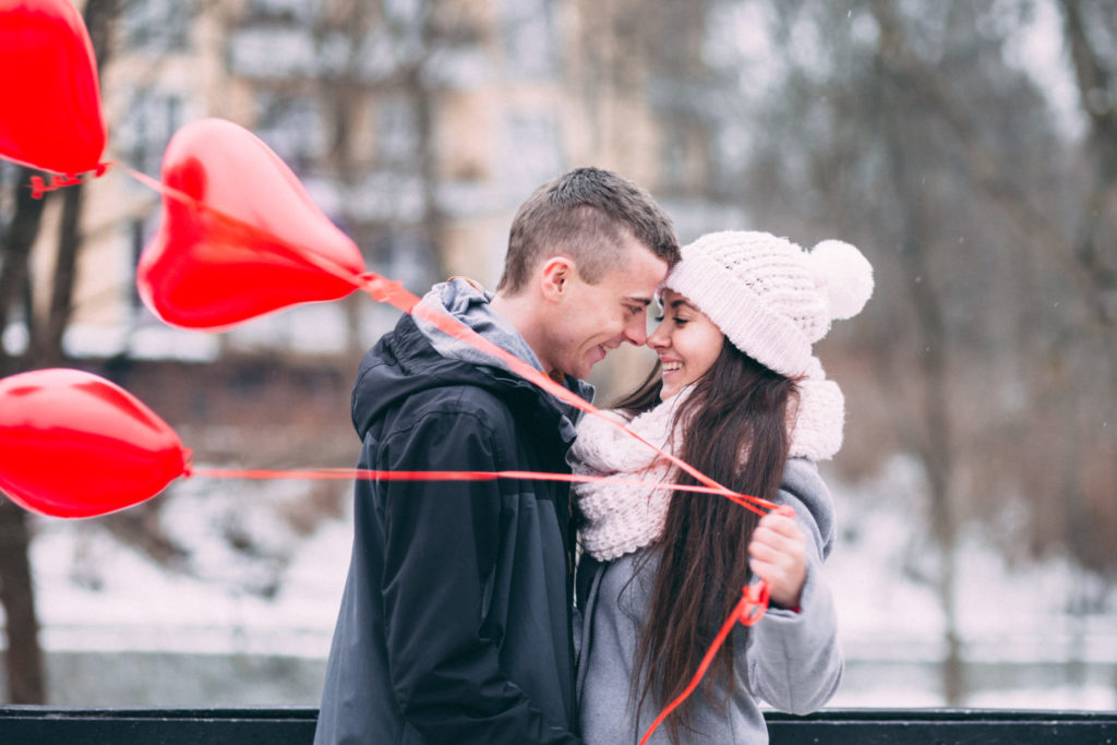 5 Creative Ways To Incorporate Balloons In Your Wedding Decor Image