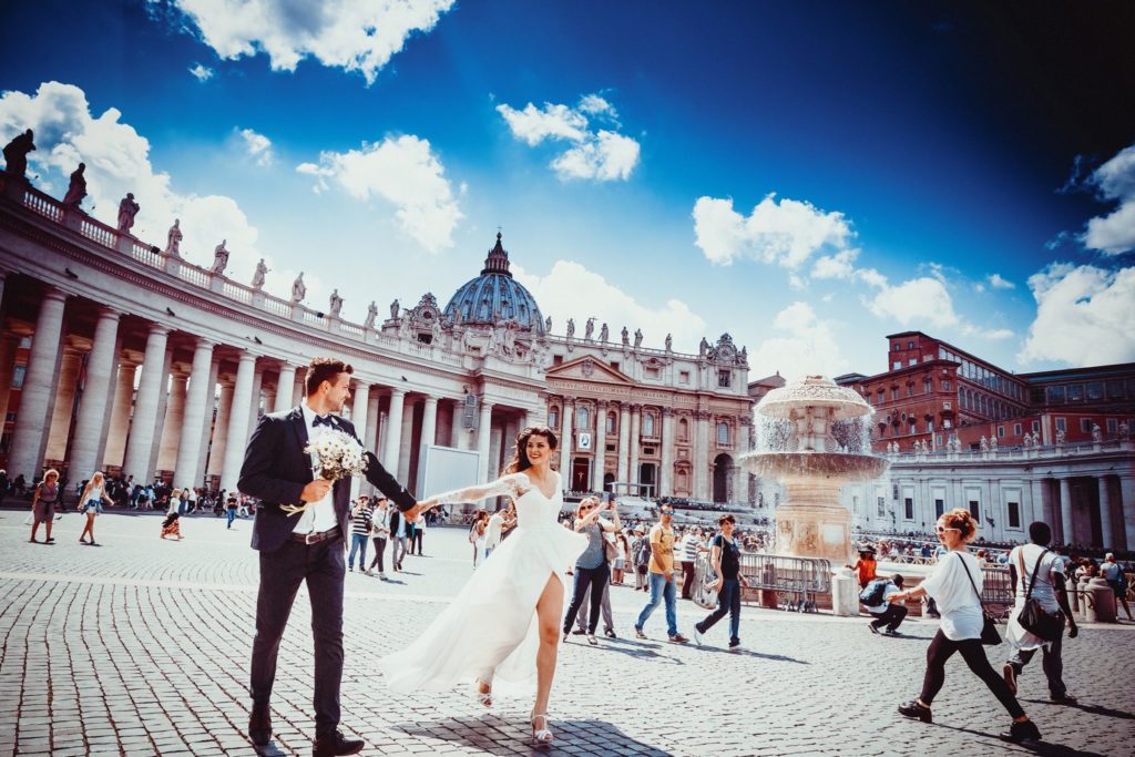 How To Arrange Your Ideal Destination Wedding Image