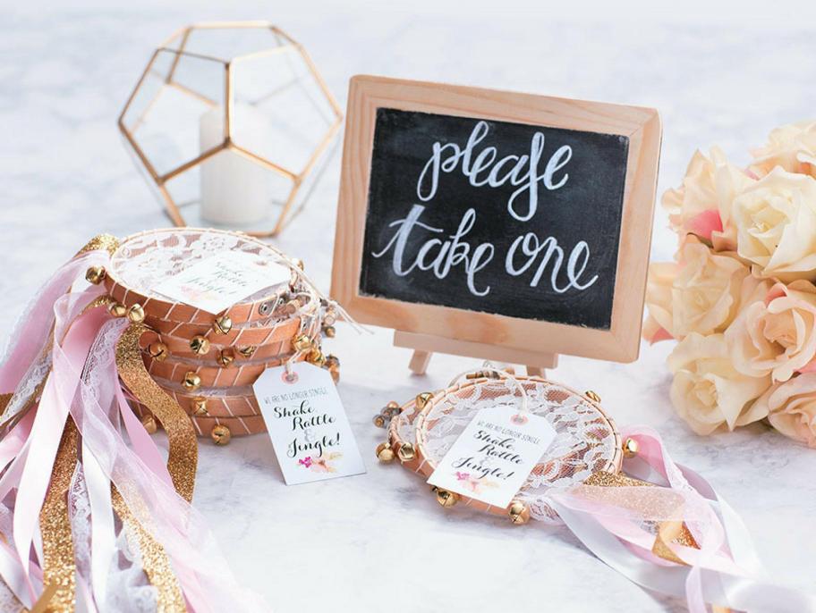 6 Wedding Favors To Give Your Wedding Guests Image